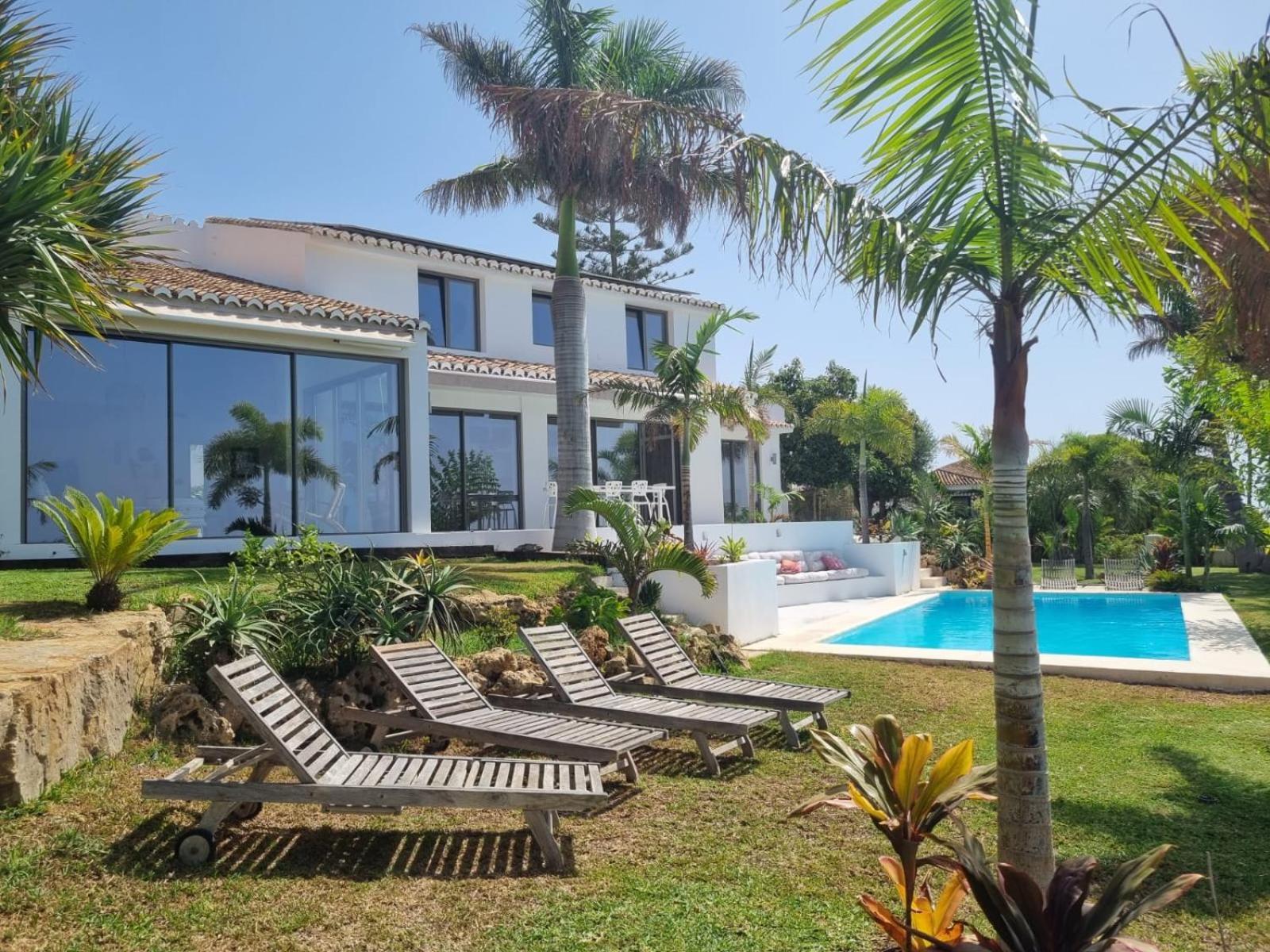 Bed & Breakfast In Villa Eden Palm Benalmádena Esterno foto