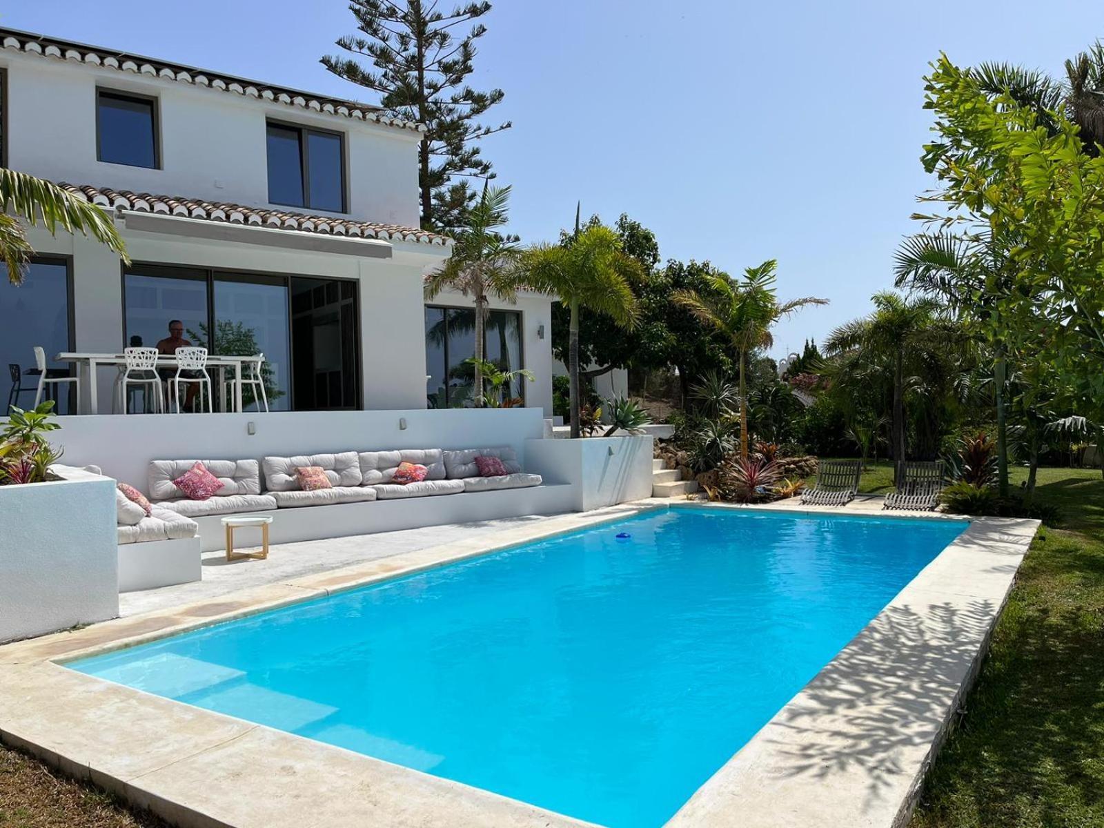 Bed & Breakfast In Villa Eden Palm Benalmádena Esterno foto